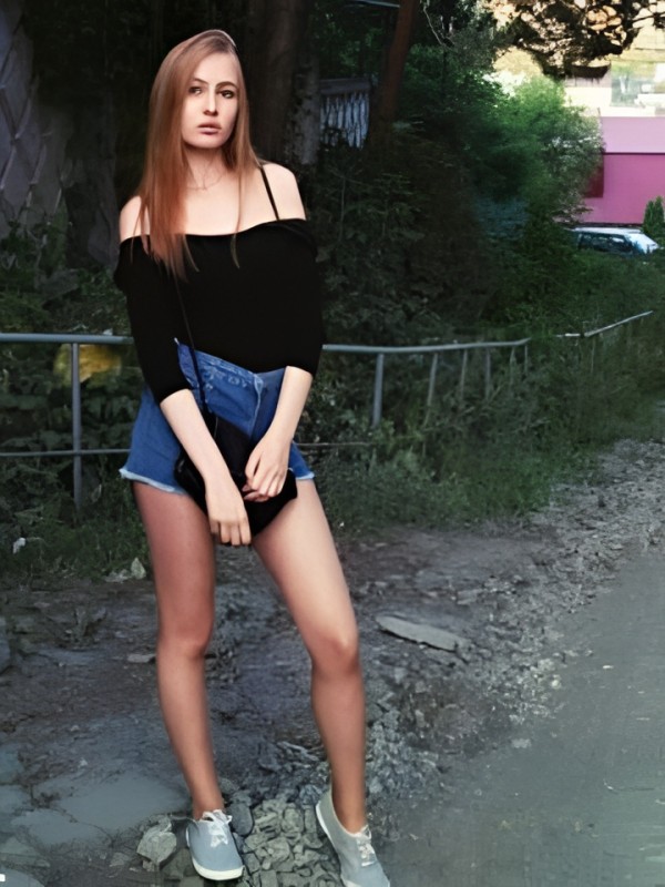 Олечка фото 3